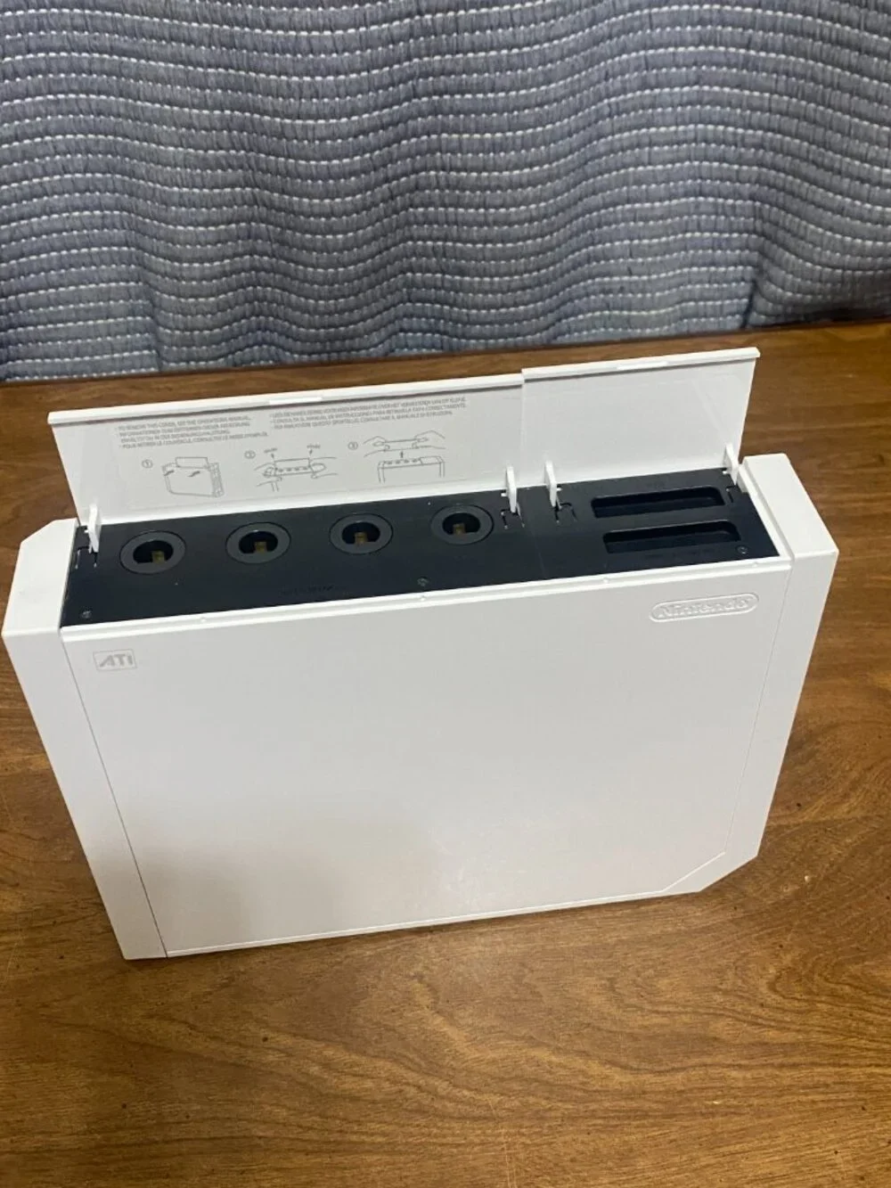 Nintendo Wii Console RVL-001 White With Mario Kart Bundle